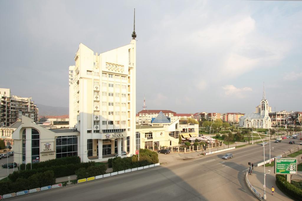 Hotel Mara Baia Mare Bagian luar foto