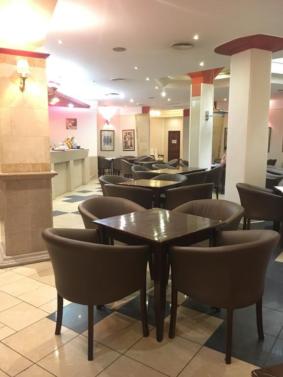 Hotel Mara Baia Mare Bagian luar foto